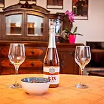 Nostalgie - Minihotel 게스트하우스