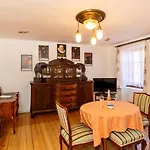 게스트하우스 Nostalgie - Minihotel 3*