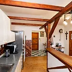 Guest house Nostalgie - Minihotel 3*