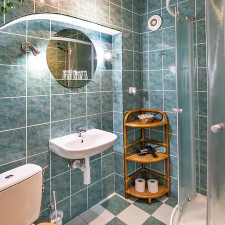 Nostalgie - Minihotel Casa de hóspedes 3*