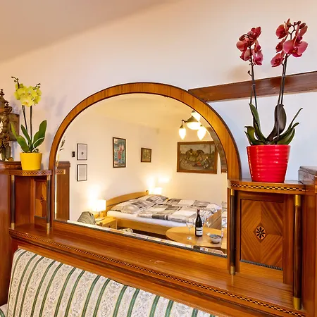 Maison d'hôtes Nostalgie - Minihotel 3*