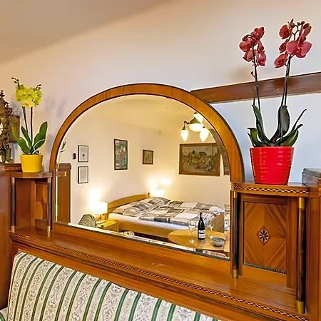 Nostalgie - Minihotel Guest house Cesky Krumlov