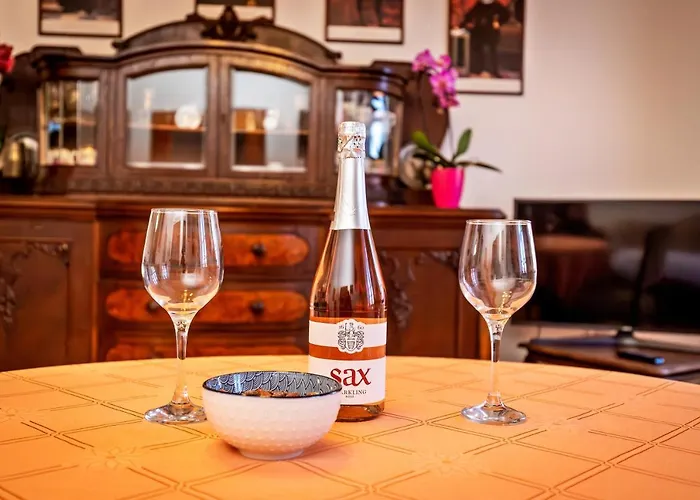 Nostalgie - Minihotel Πανσιόν