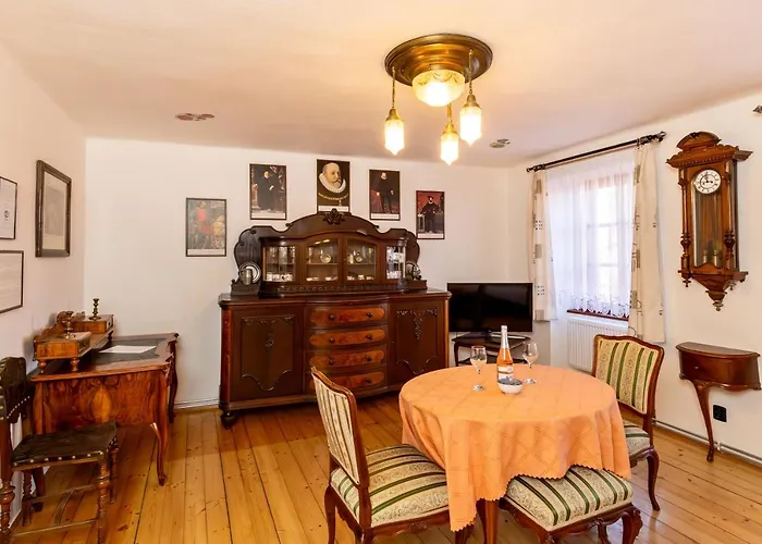 Casa de hóspedes Nostalgie - Minihotel 3*